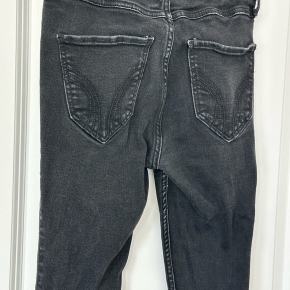 Hollister high rise super skinny black Jeans - Picture 5 of 5